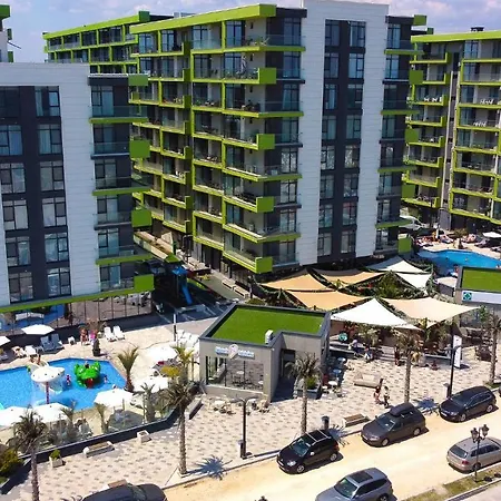 Copahavana Pool & Spa Mamaia Nord 3* ナボダリ