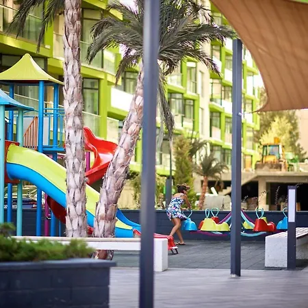 Copahavana Pool & Spa Mamaia Nord 3* Năvodari